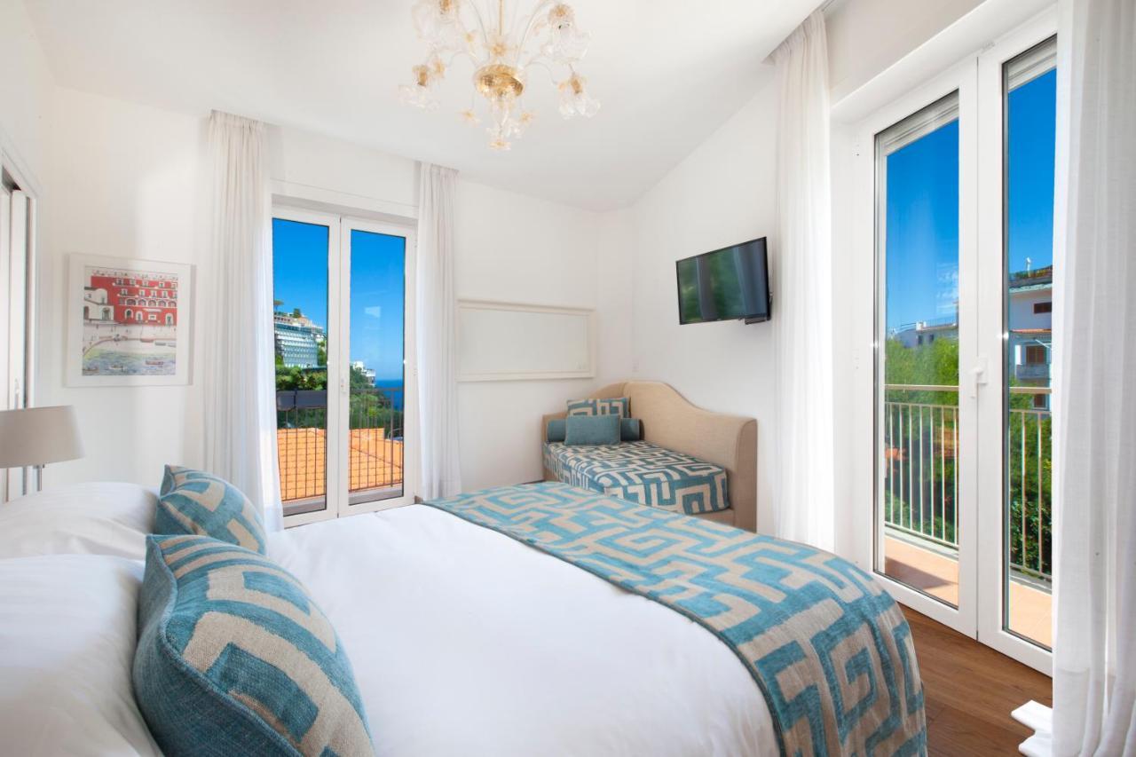 Sorrentovibes - Luxury Home Sea View & Jacuzzi In Sorrento Centre Eksteriør bilde